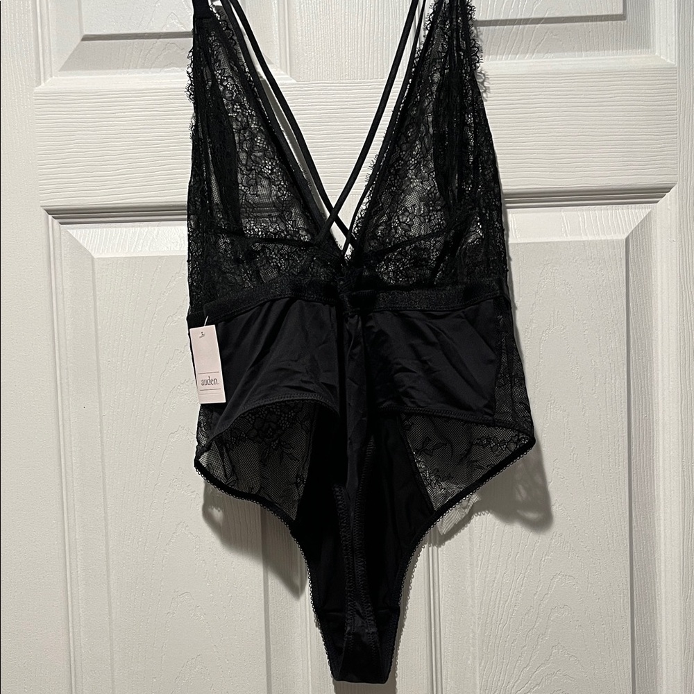 Auden Elegant Black Lace thong Bodysuit - Picture 6 of 6